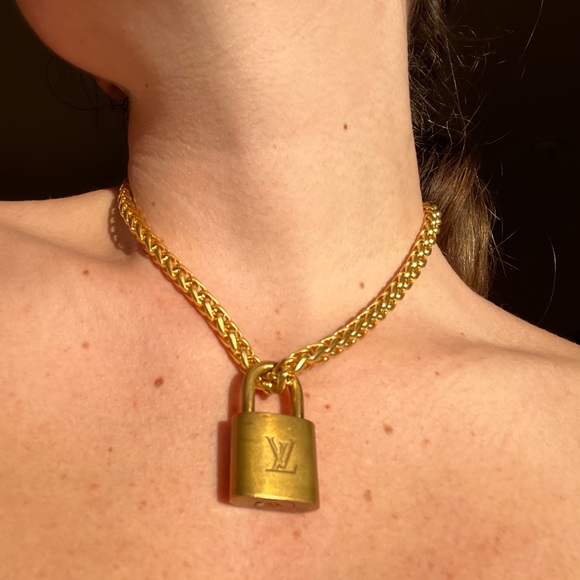 Louis Vuitton Locket Necklace - Picture 1 of 8